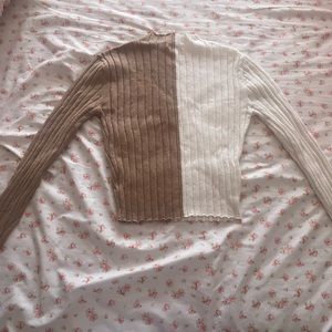 Two toned long sleeved shirt